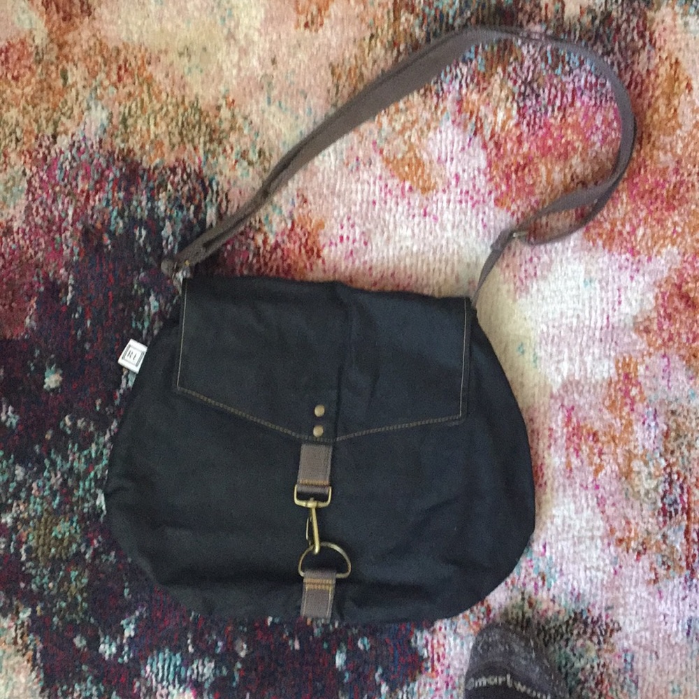 Waxed canvas bag